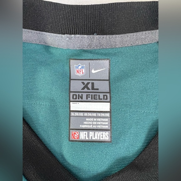 Philadelphia Eagles  Super Bowl LII Zach Ertz  Number 86 Jersey Size XL. - Picture 7 of 9